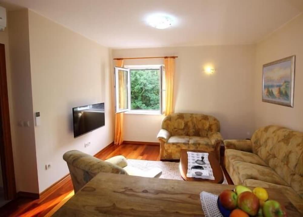 Фото Apartments Villa Harmonia