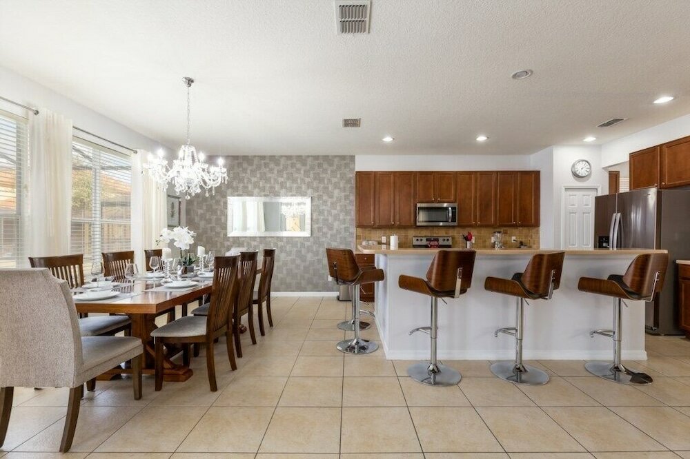 Фото 12 Guests Private Pool Disney Area 6 Bedroom Villa by Redawning