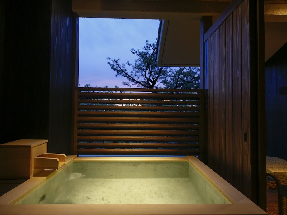 Фото Awaji Hamarikyu Takumi