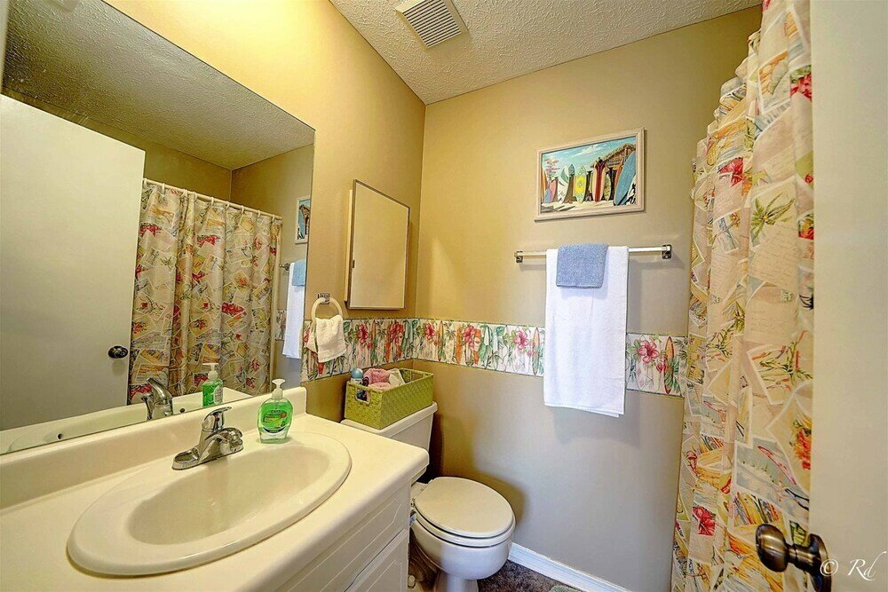 Фото 131 Kimberly Drive