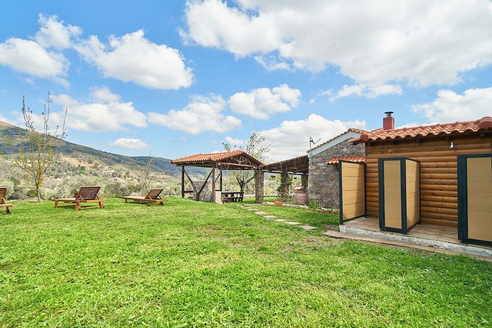 Фото Authentic Cottage