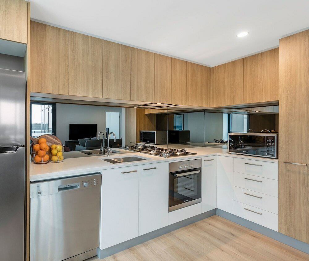 Фото Avani Adelaide Residences