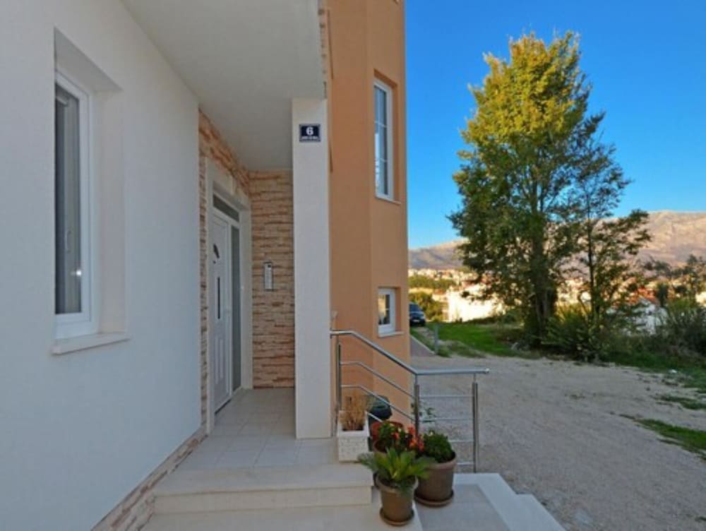 Фото Lobster Apartments