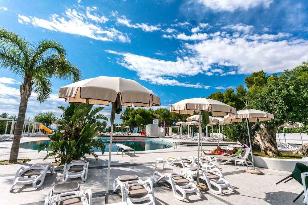 Фото Villaggio Turistico Baia Del Monaco