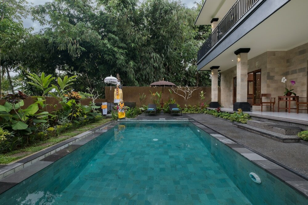 Фото Tirta Asri Ubud Villa