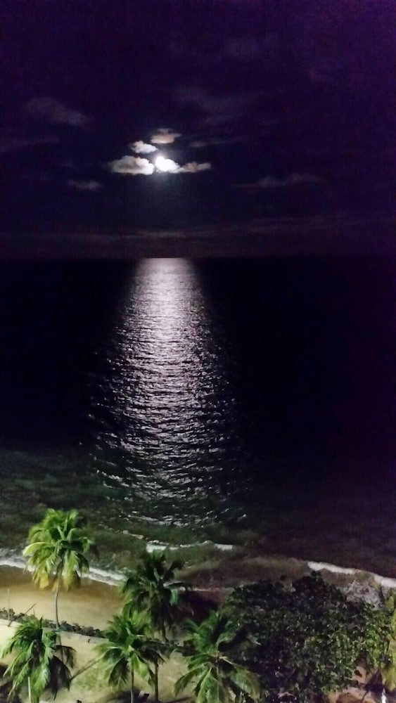 Фото Cobertura Luxo beira mar Boa Viagem