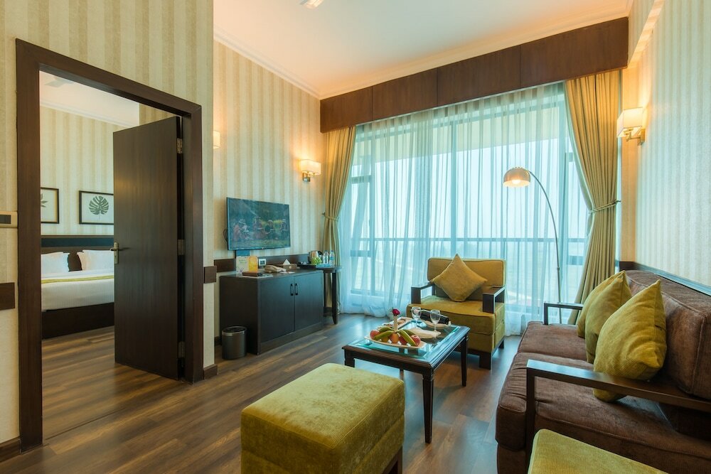 Фото Soaltee Westend Premier