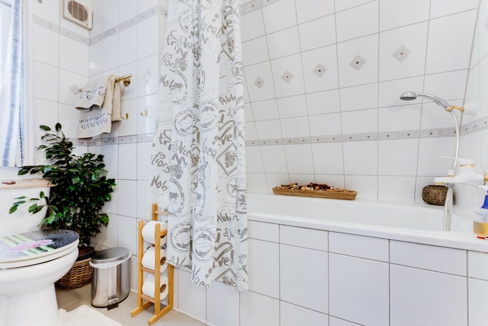 Фото Incredible 2Br Loft in Heart of Prague