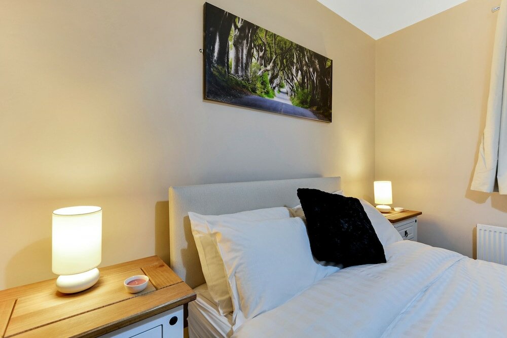 Фото The Ship's Key Aparthotel