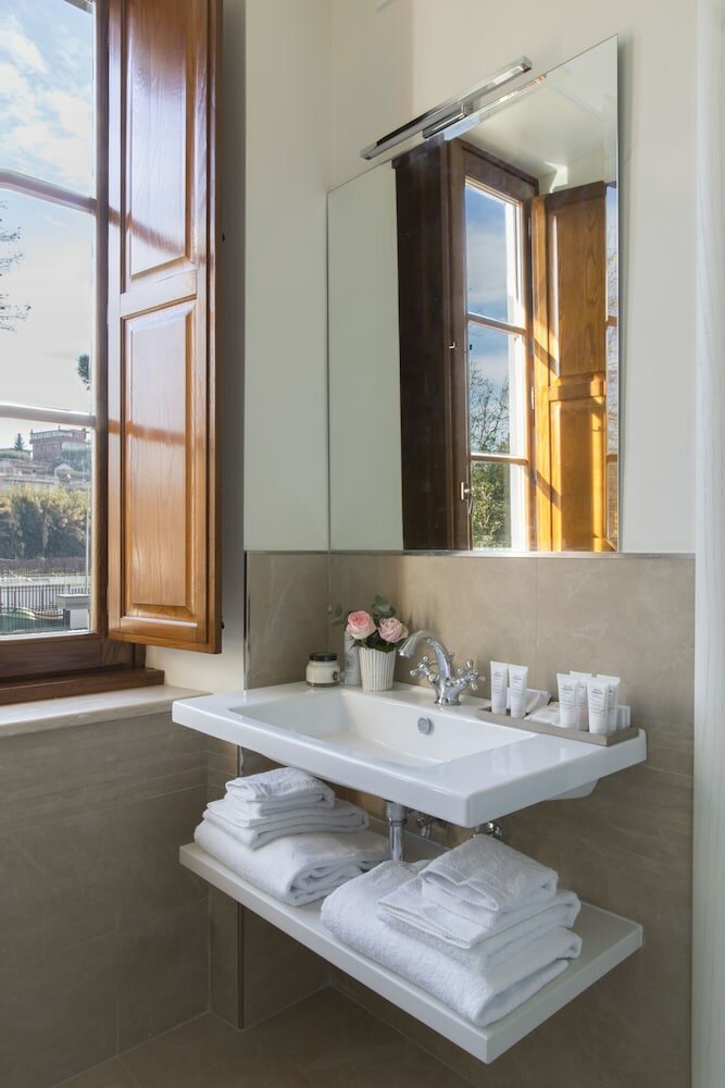 Фото Favilla Hotel di Charme