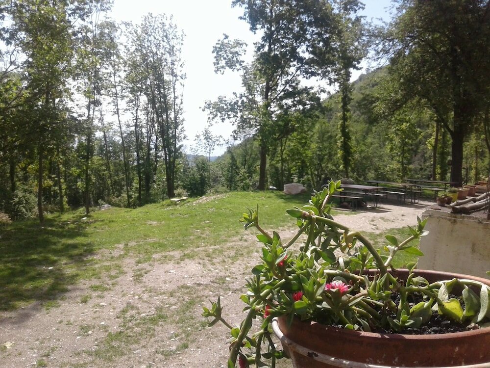 Фото Rifugio Escursionistico Cascina Porro