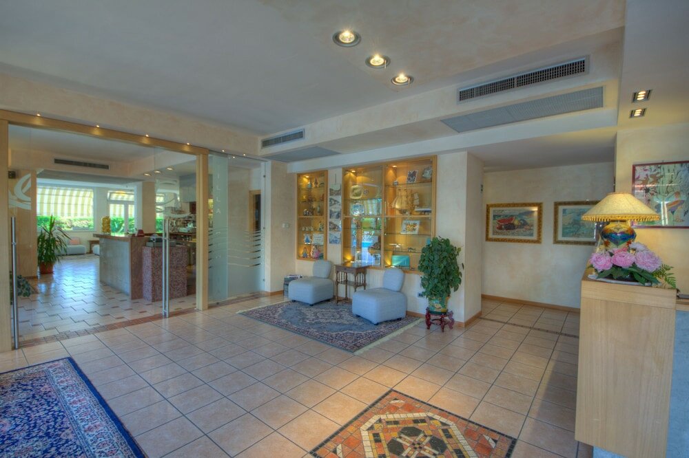 Фото Residence Villa Gloria