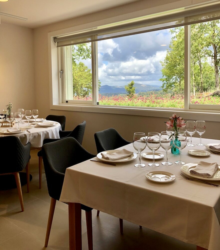 Фото Hotel Nande