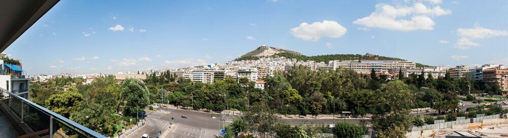 Фото High Class Huge Central Apartment