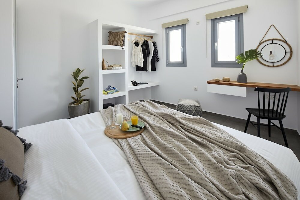 Фото Pnoi Luxury Suites