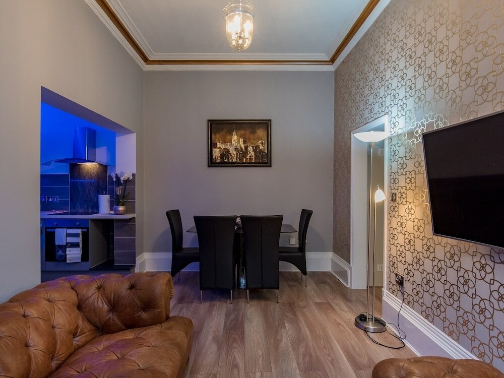 Фото Church Lane Apartments