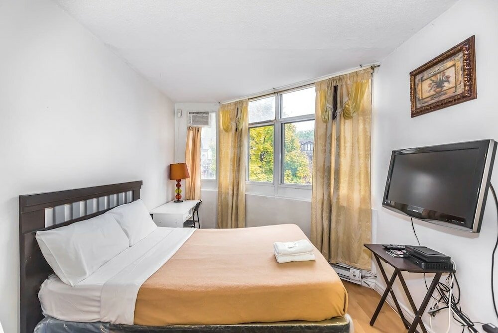 Фото Budget Friendly Stay in Downtown