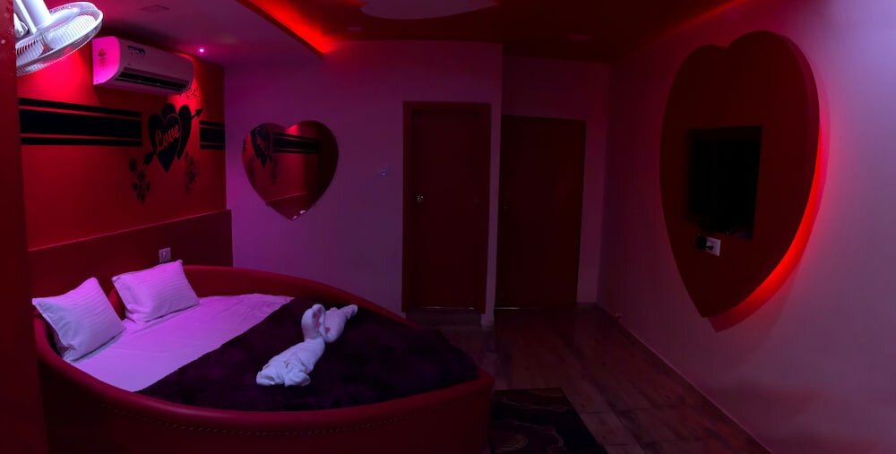 Фото Hotel Shree Palace & Restaurant