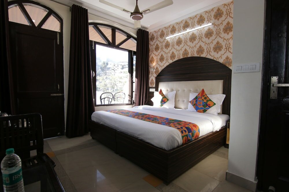 Фото Hotel Raja's Palace