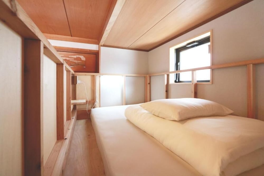 Фото Tips Hostel