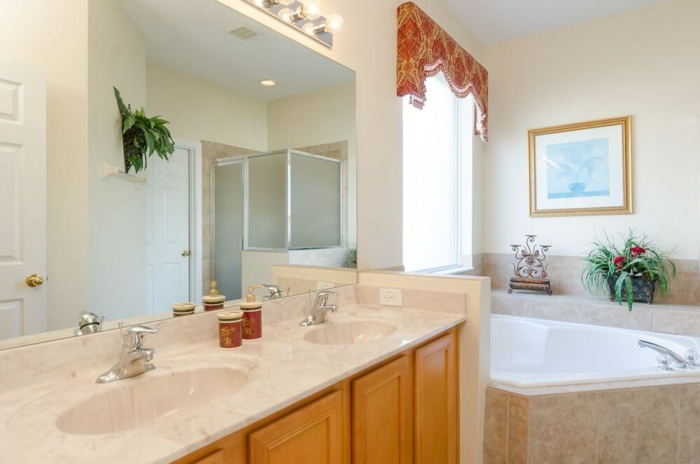 Фото Ov1105 - Emerald Island - 6 Bed 4.5 Baths Villa