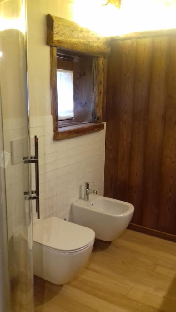 Фото Li Tzatagni