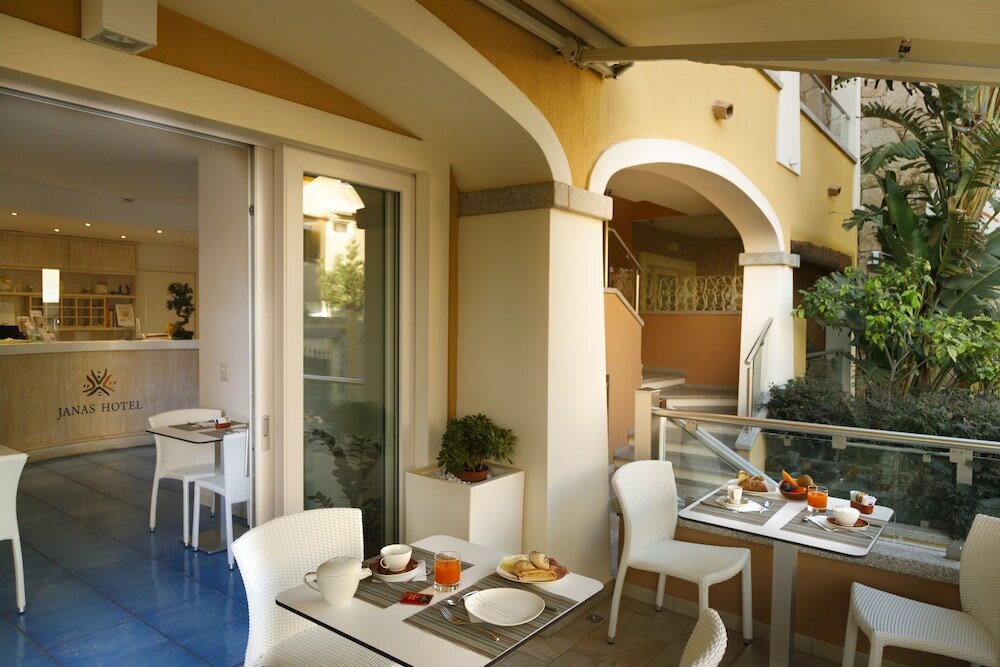Фото Janas Hotel