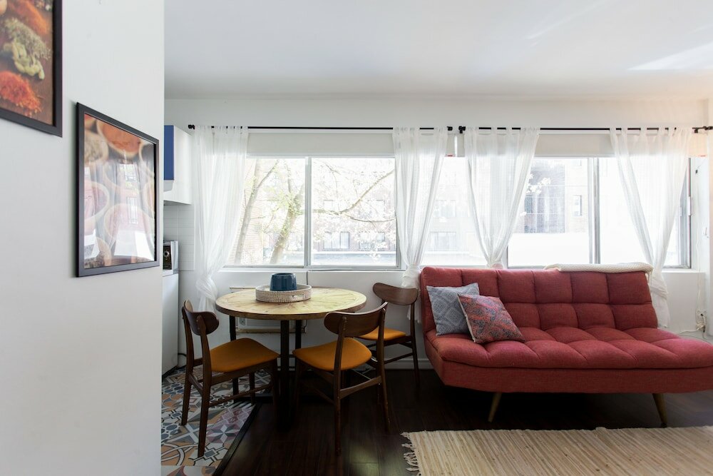 Фото The Hutchinson Suites