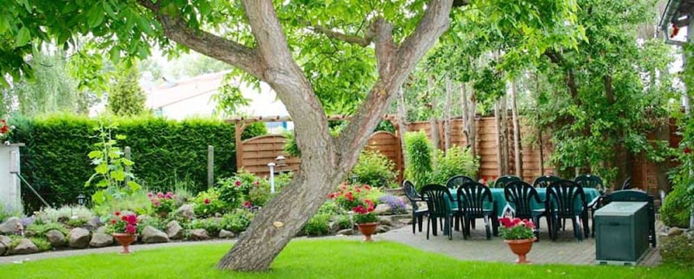 Фото Hotel & Pension Villa Camenz