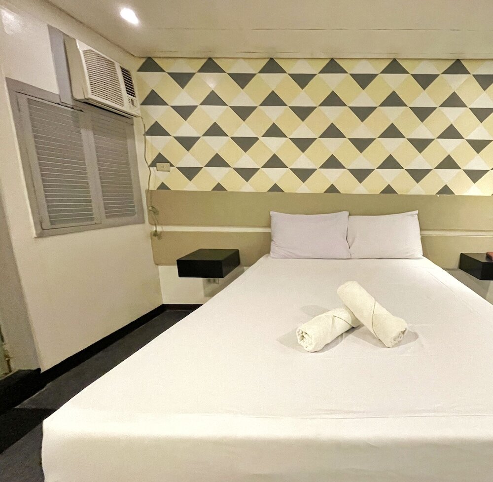 Фото Acme Inn Subic