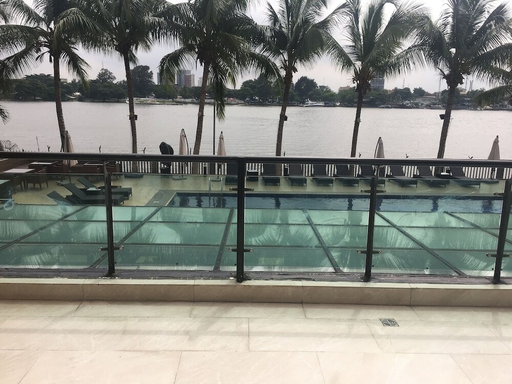 Фото Maroko Bayshore Suites