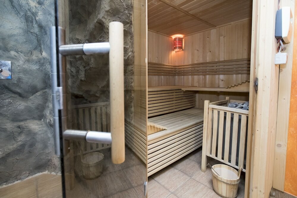 Фото Hotel Kristal