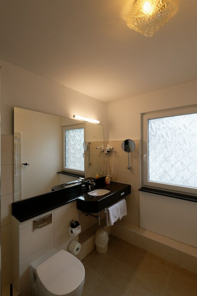 Фото Hotel Wiedenhof