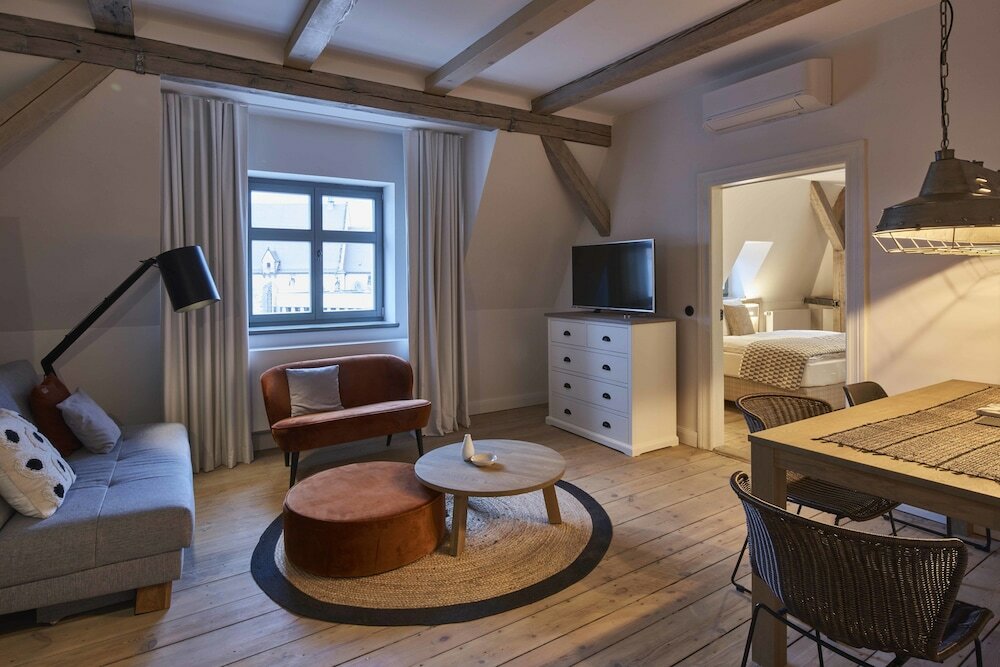 Фото VIAs Appartements und Ferienwohnungen