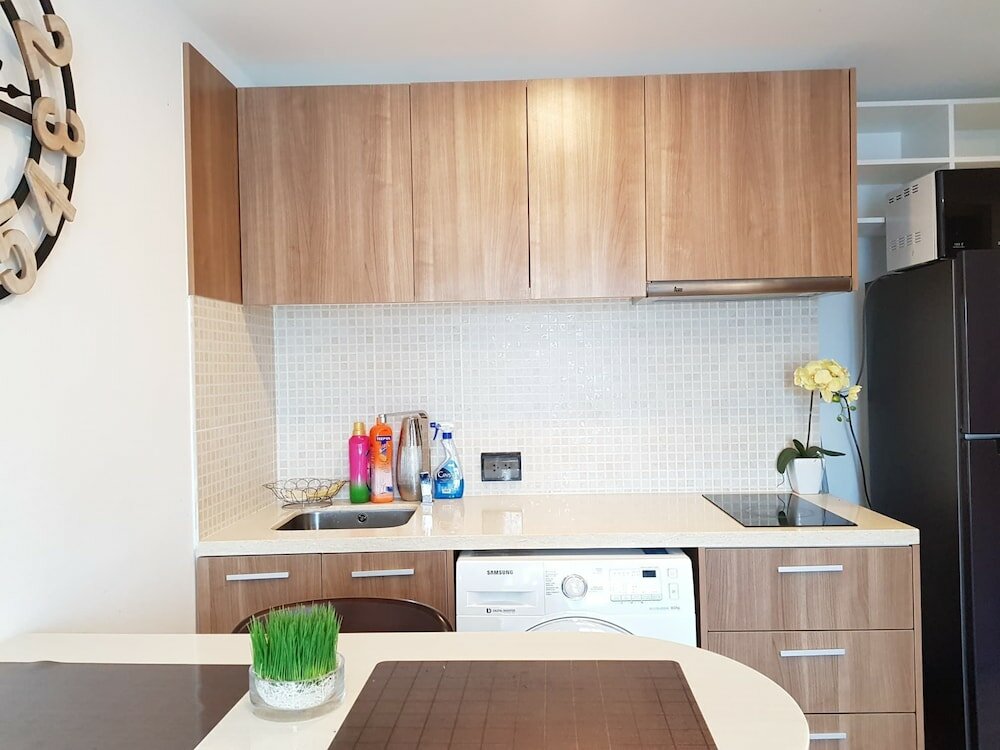 Фото Modern Condo Nai Harn Beach