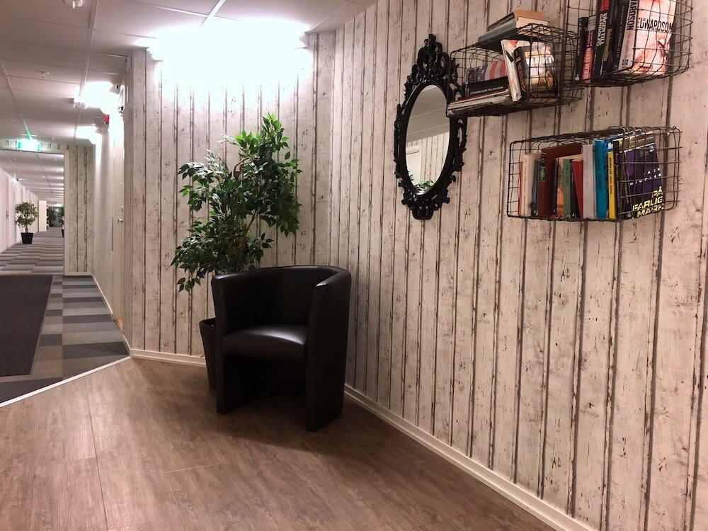 Фото Slagsta Gate Hotell