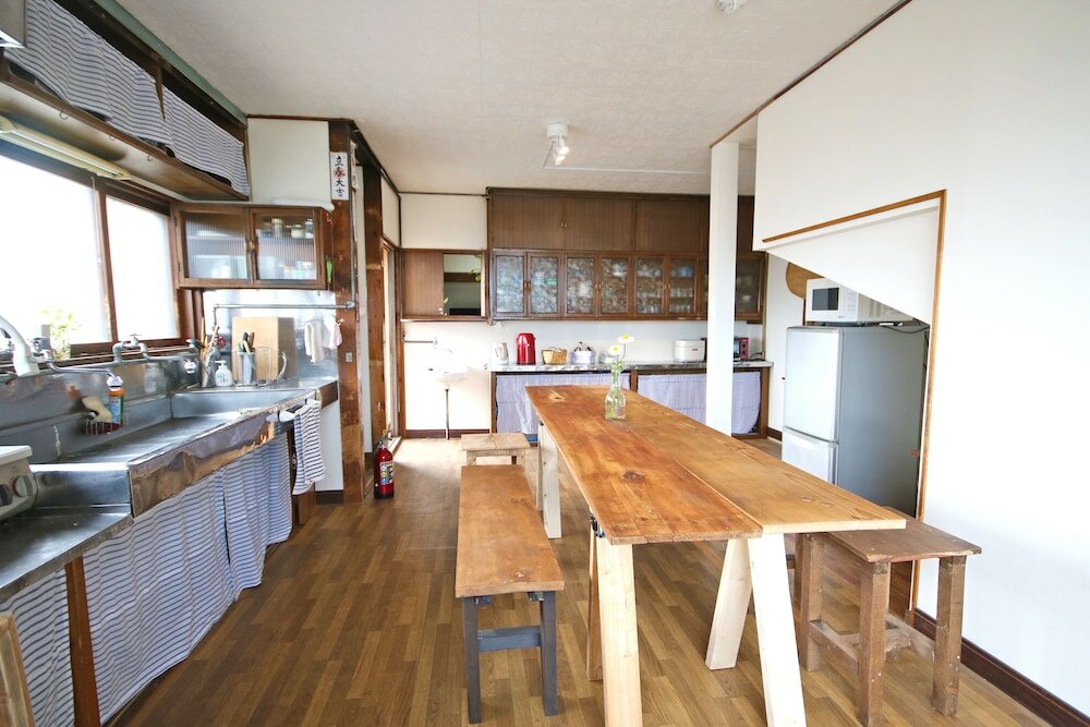 Фото Kushiro Guesthouse Cook A Doodle Doo - Hostel