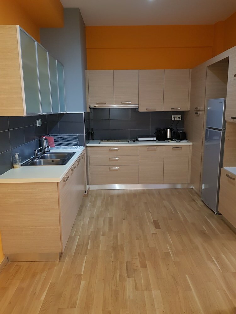 Фото Stylish Urban Apartment