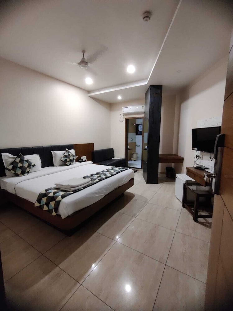 Фото Hotel Balaji Palace