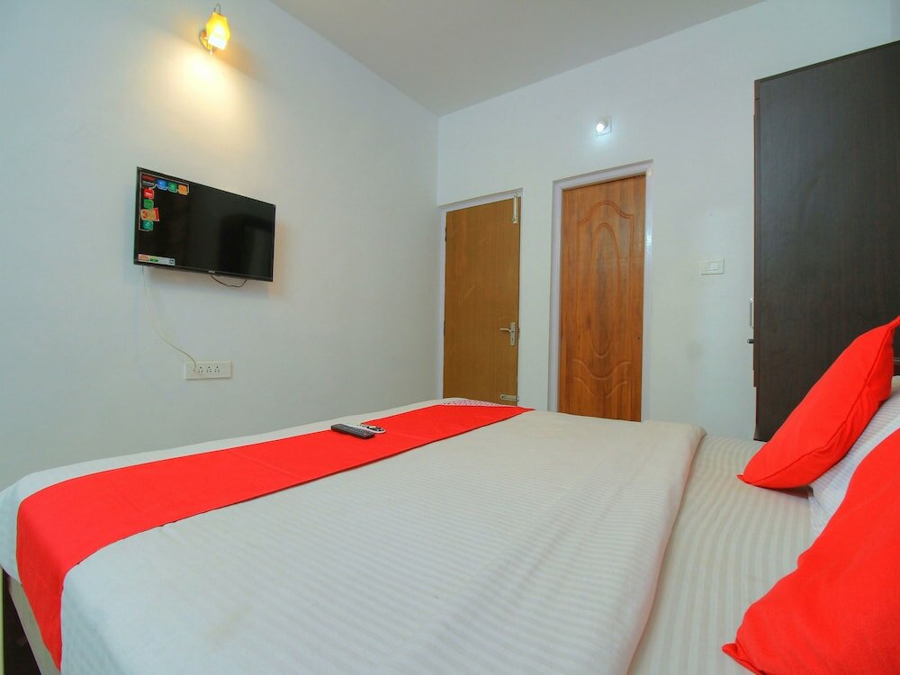 Фото Oyo 15478 Lalana Residency