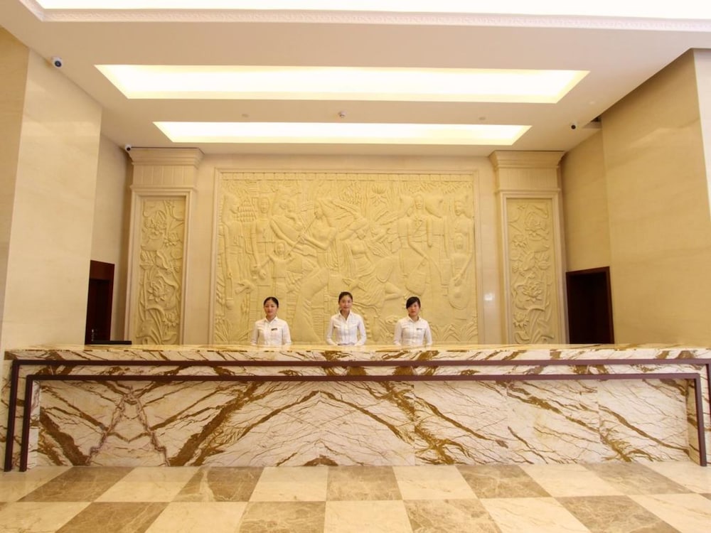 Фото The King Lycra Hotel