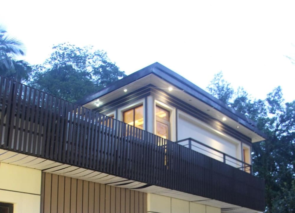 Фото Bottomhill Palace Hotel