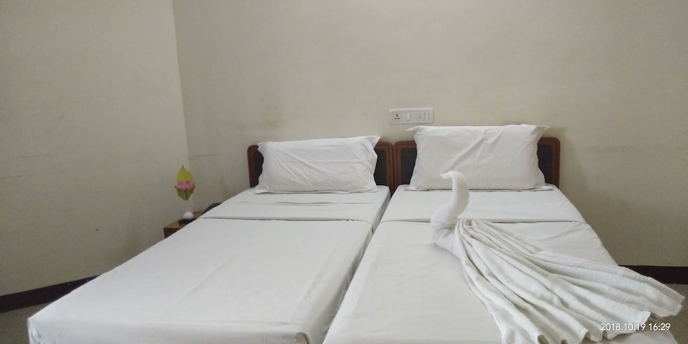 Фото Ywca International Guest House