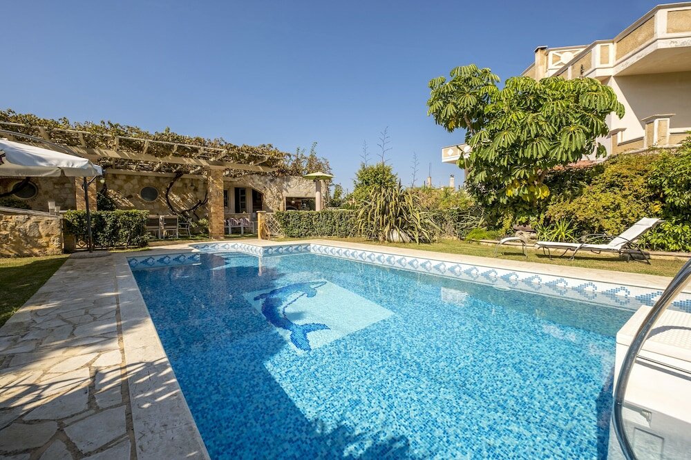 Фото Niko's Art villa