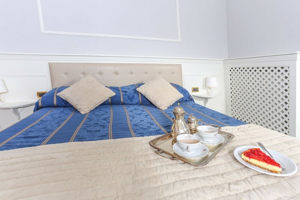 Фото Hotel Ariston