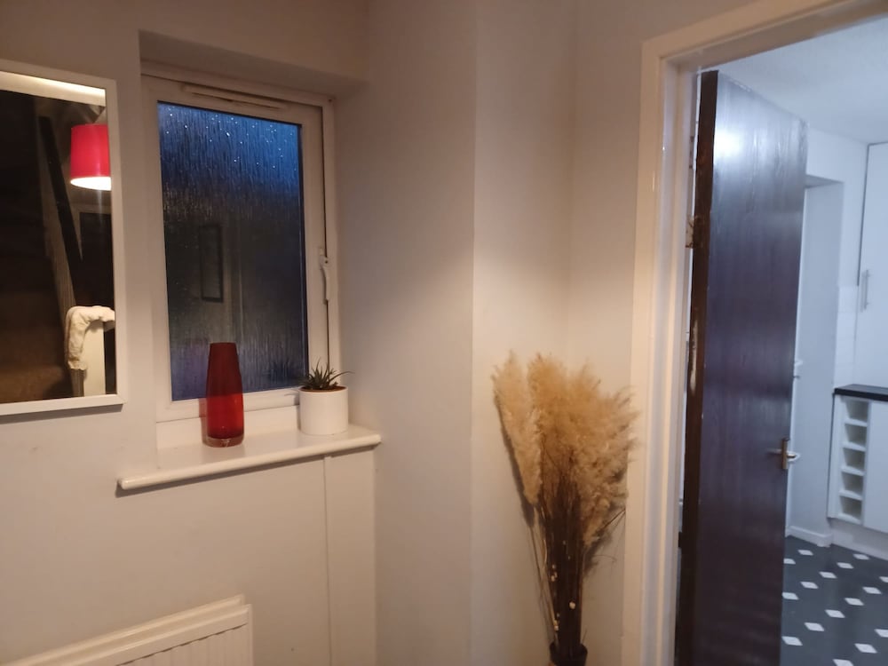 Фото Huku Kwetu - Fieldfare Green