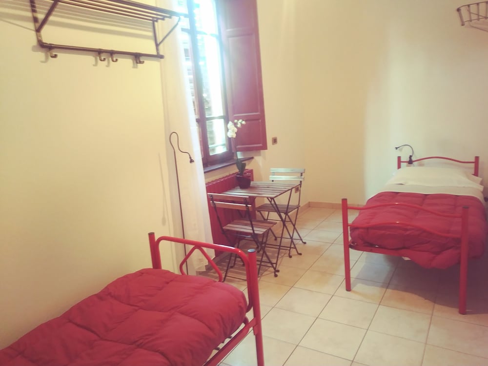 Фото Ostello Le Tre Corone