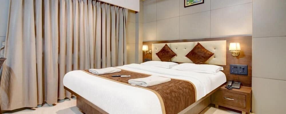 Фото Hotel Leela