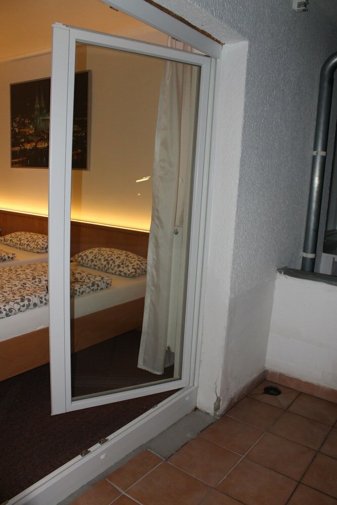 Фото Kln Apartments