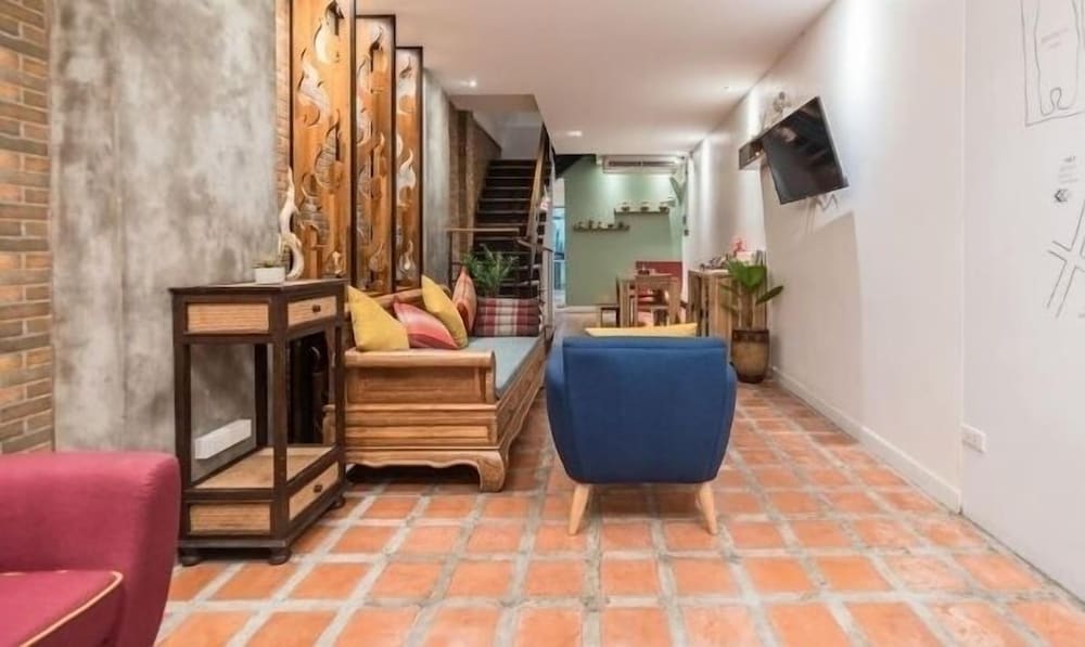 Фото Pillow Pillow House Sukhumvit-Rama4